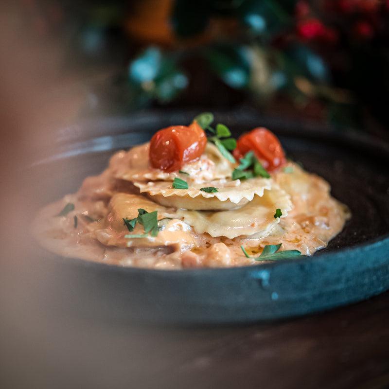 Bauletti (Ravioli) van Gamberi Rosso - Salsa rosa - Holiday Special-Bastiano Bonheiden