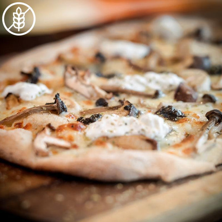 Pinsa Bianca - Funghi - Burrata - Tartufo - Glutenvrij-Bastiano Bonheiden