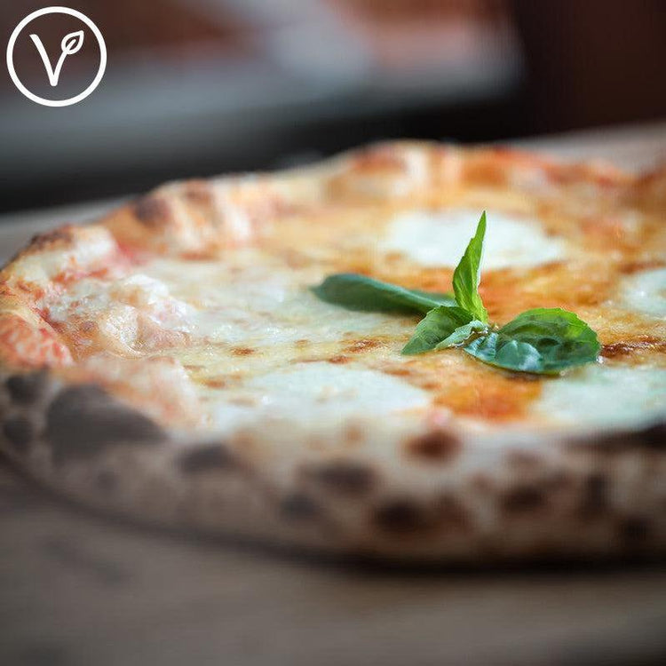 Pizza Pommodori Mozzarella di Bufala - Suggestie-Bastiano Bonheiden