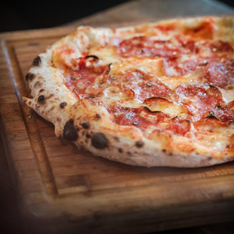 Pizza Salami-Bastiano Bonheiden