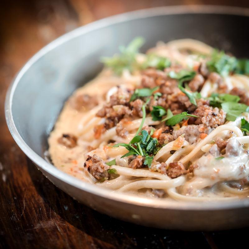 Rigatone salsiccia - crema - Parmigiano - Suggestie-Bastiano Bonheiden